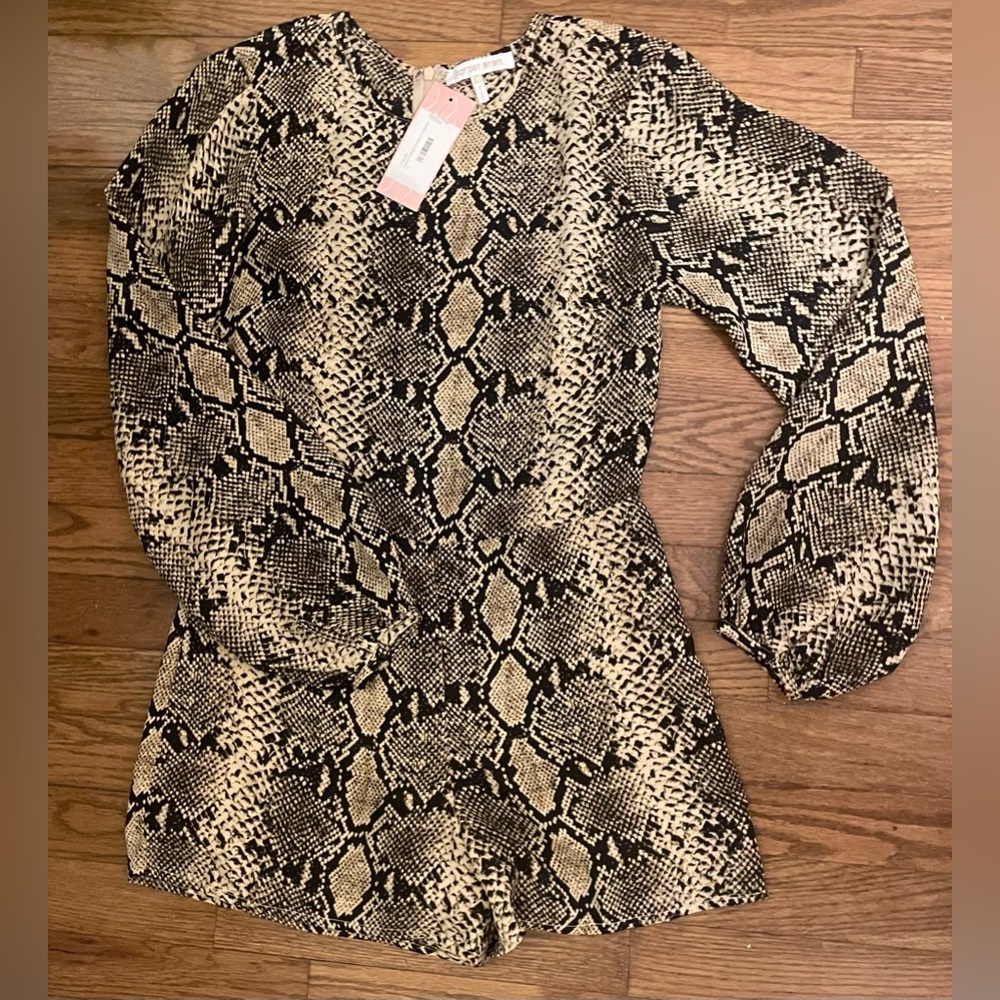 Harper Wren Women’s Romper All Over Snake Print - Size S